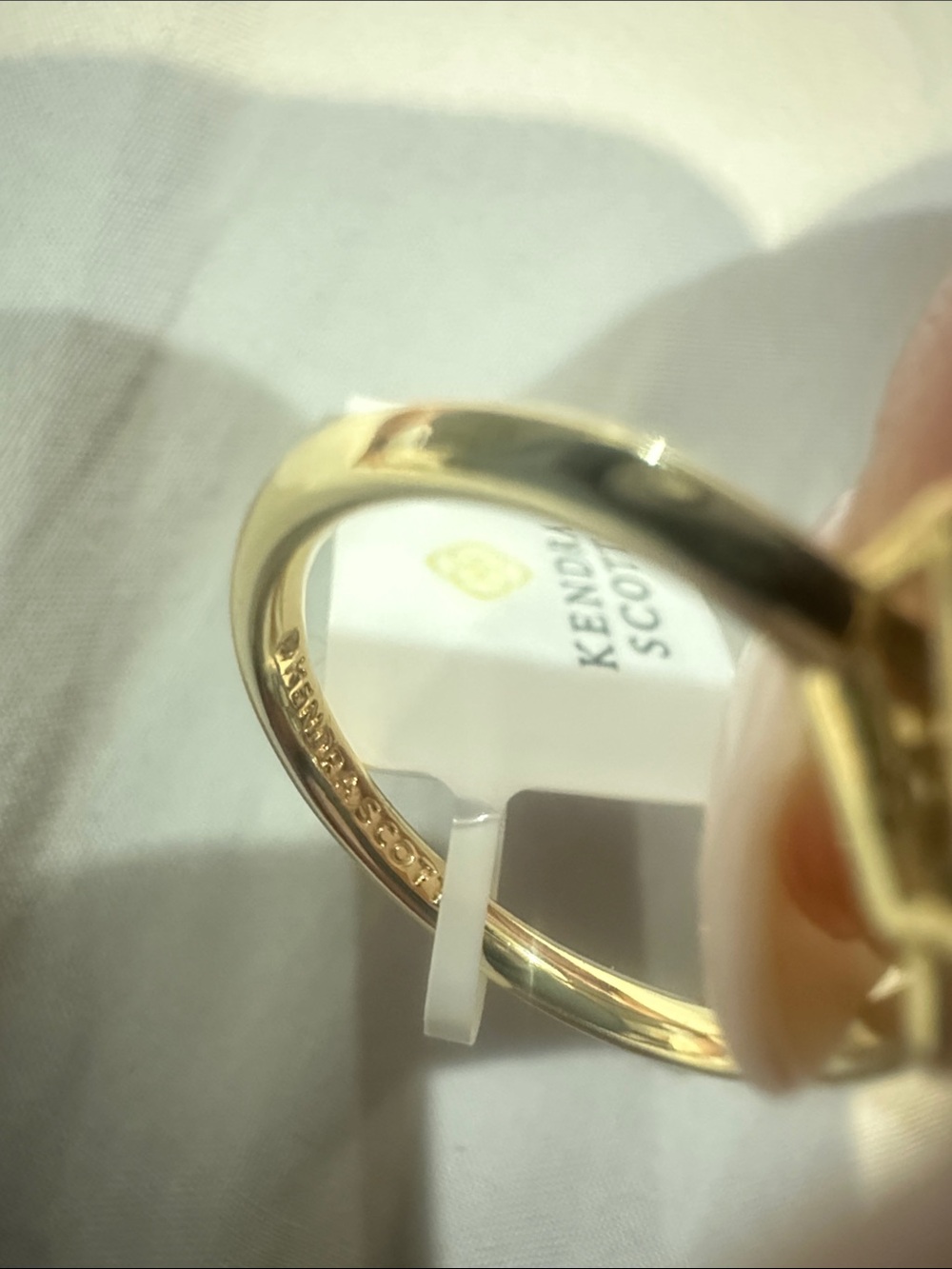 Kendra Scott Tatum Ring December - Picture 6 of 6